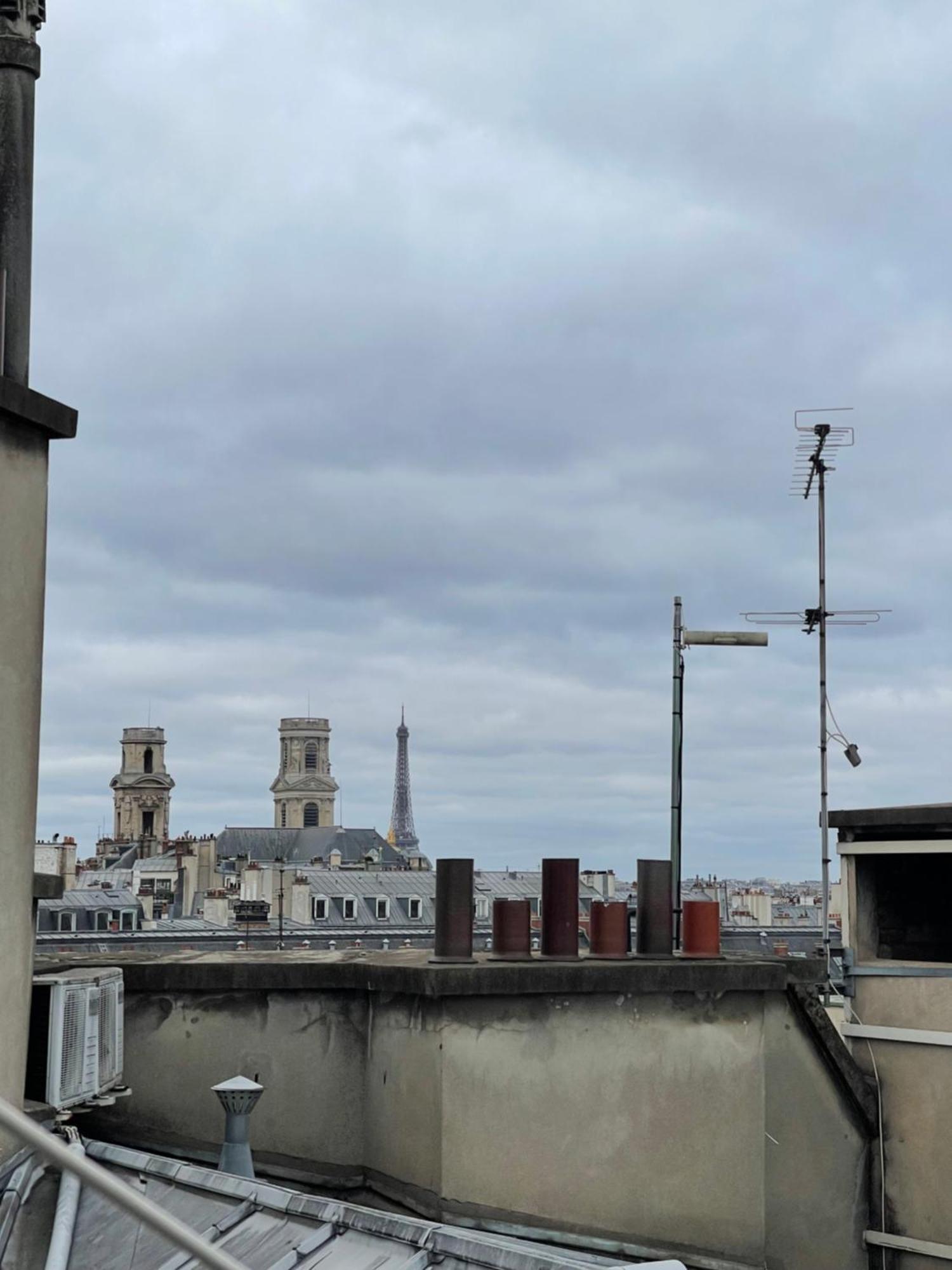 Private Center * Parigi